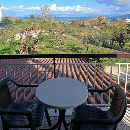 Firefly Christos 13 Apartman Moraítika